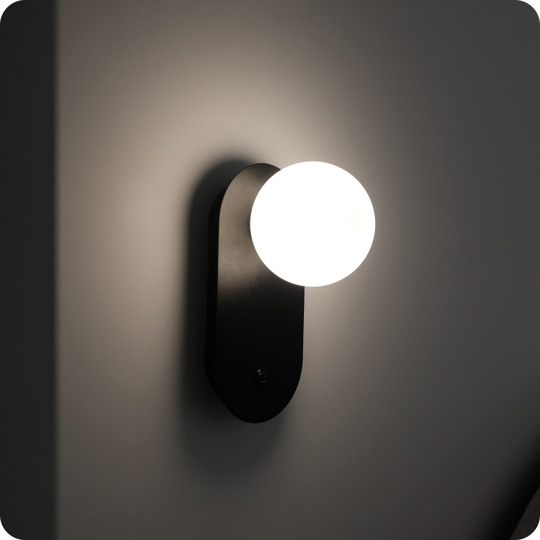 The Beamly Wall Light